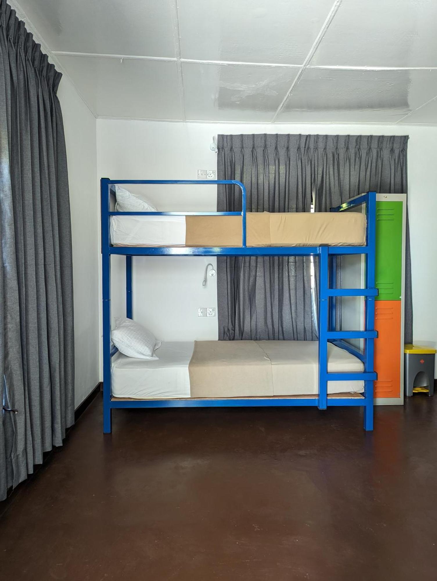 Hive Ella - Hostel Esterno foto